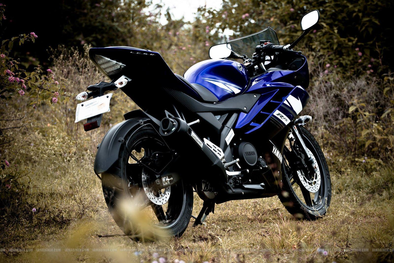 Detail Yamaha R15 Wallpaper Nomer 5