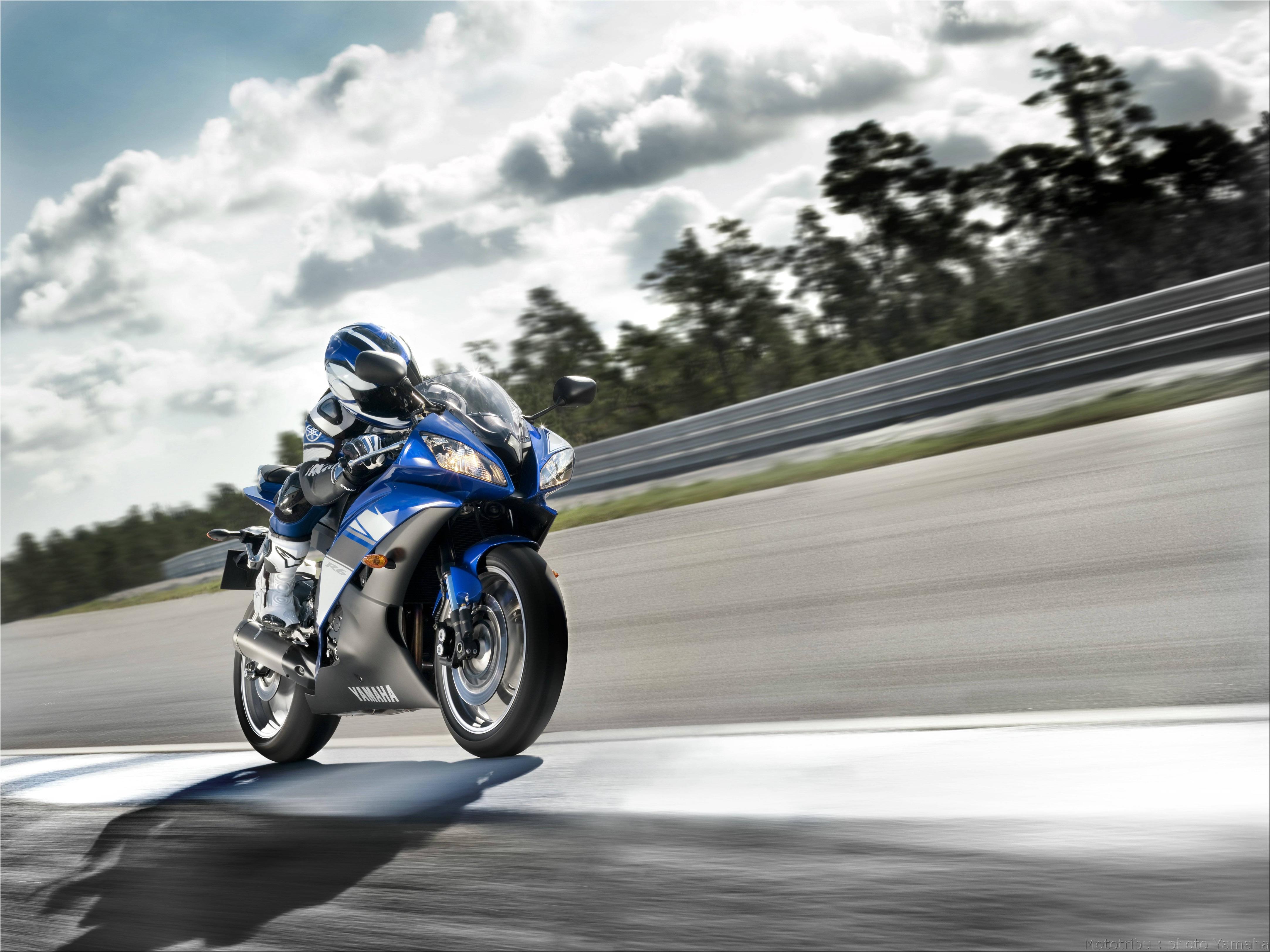 Detail Yamaha R6 Wallpaper Nomer 50