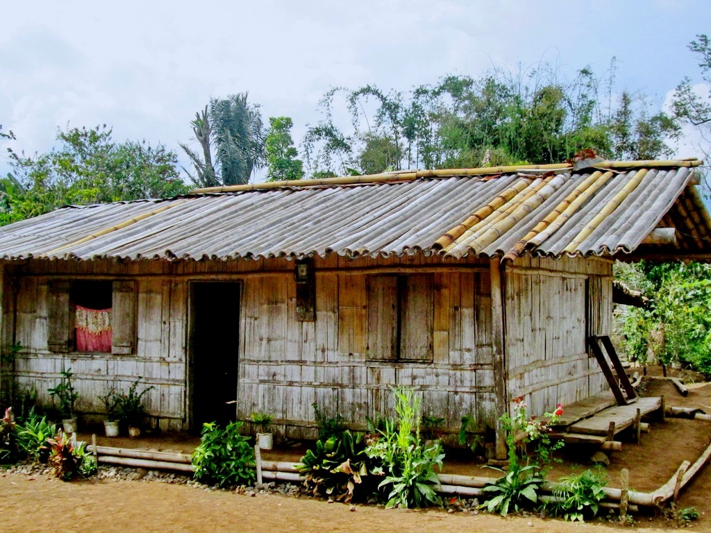 Detail Yayasan Rumah Bambu Nomer 46