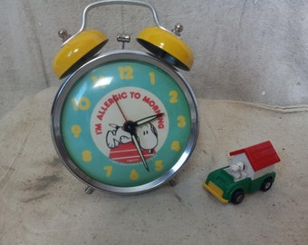 Detail Snoopy Alarm Clocks Nomer 24