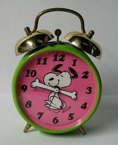 Detail Snoopy Alarm Clocks Nomer 4