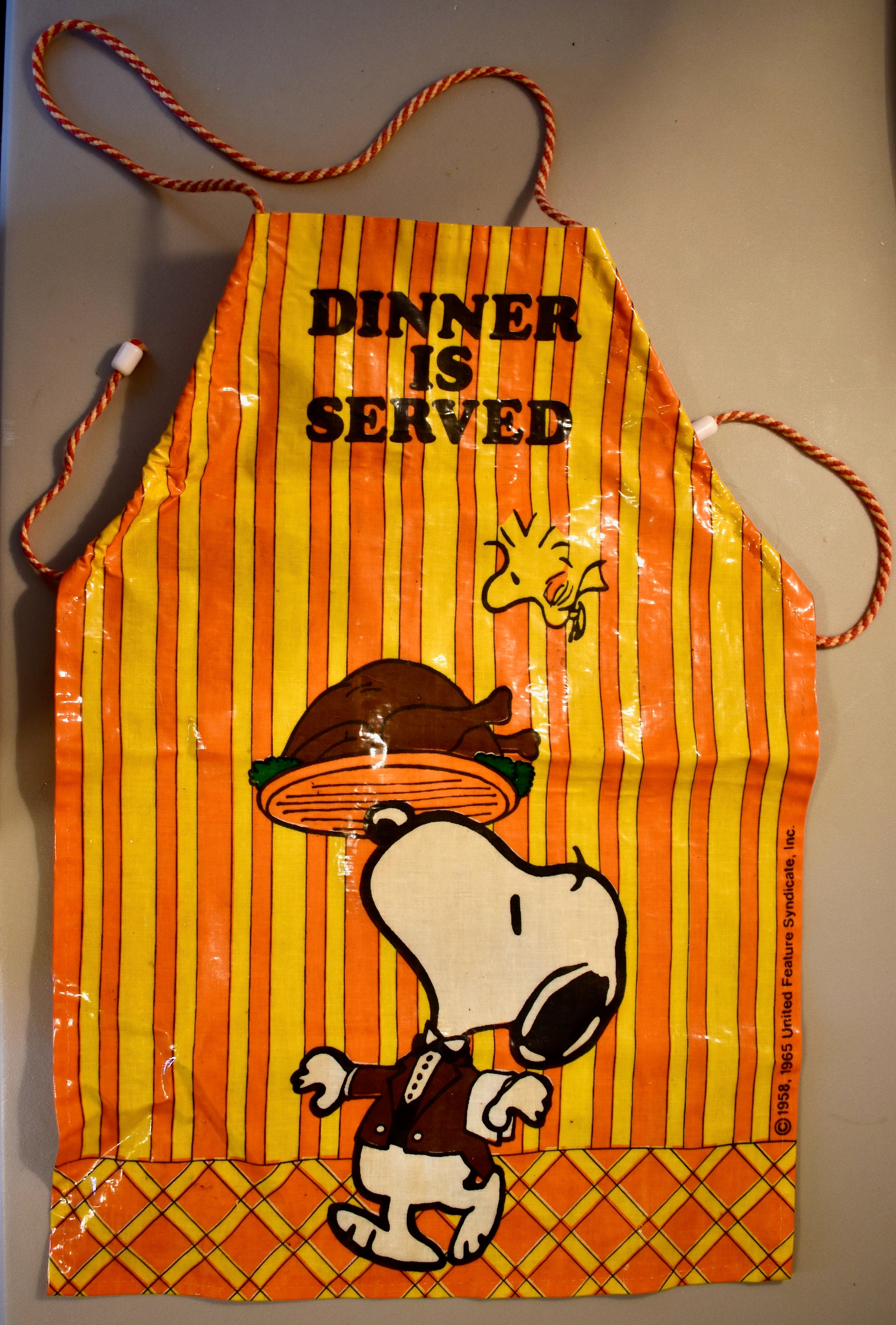 Detail Snoopy Apron Nomer 2