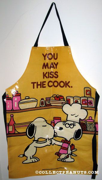 Detail Snoopy Aprons Nomer 2