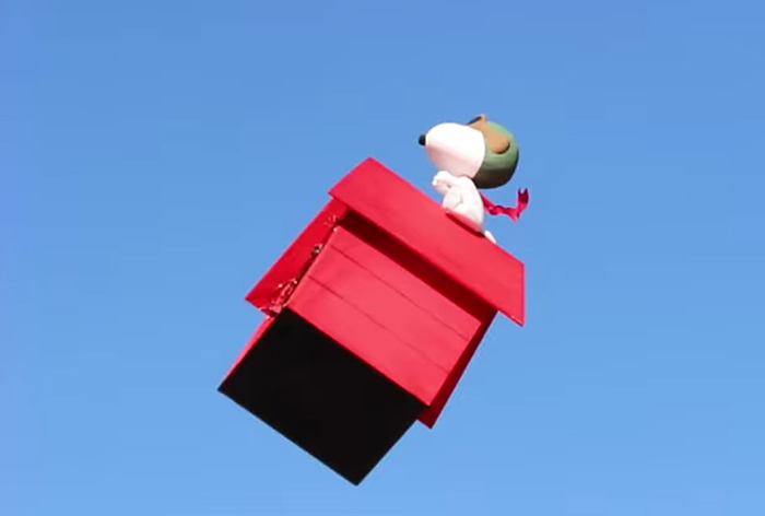 Detail Snoopy Dog House Drone Nomer 10