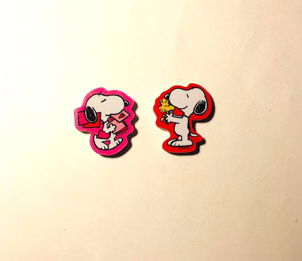 Detail Snoopy Erasers Nomer 22