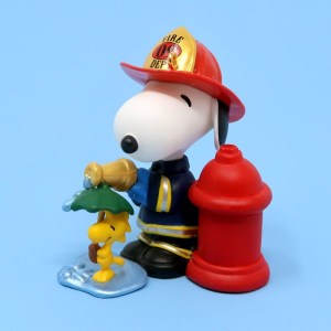 Detail Snoopy Firefighter Nomer 60