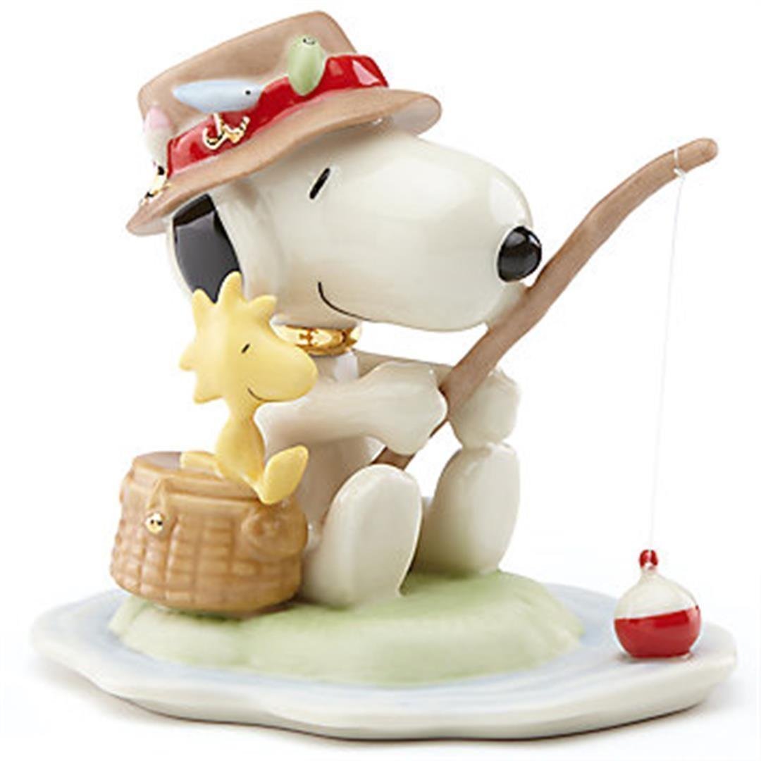 Detail Snoopy Fishing Images Nomer 28