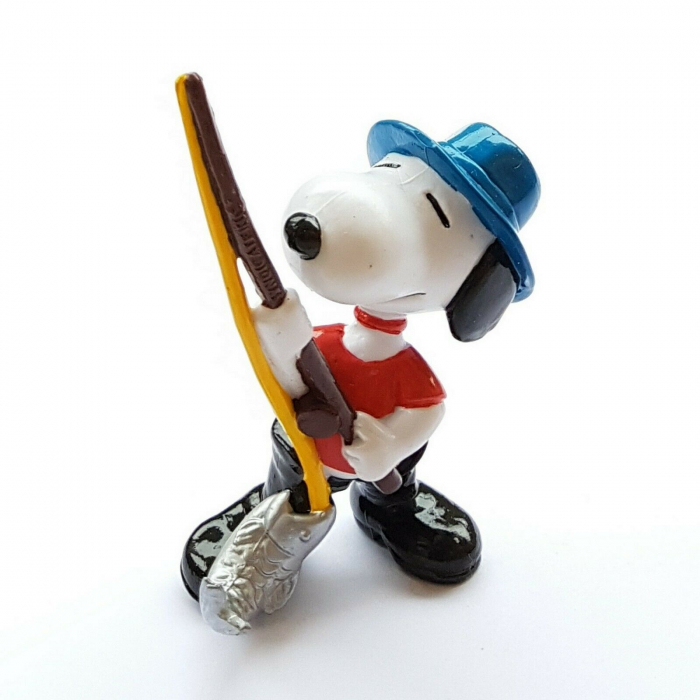 Detail Snoopy Fishing Images Nomer 30