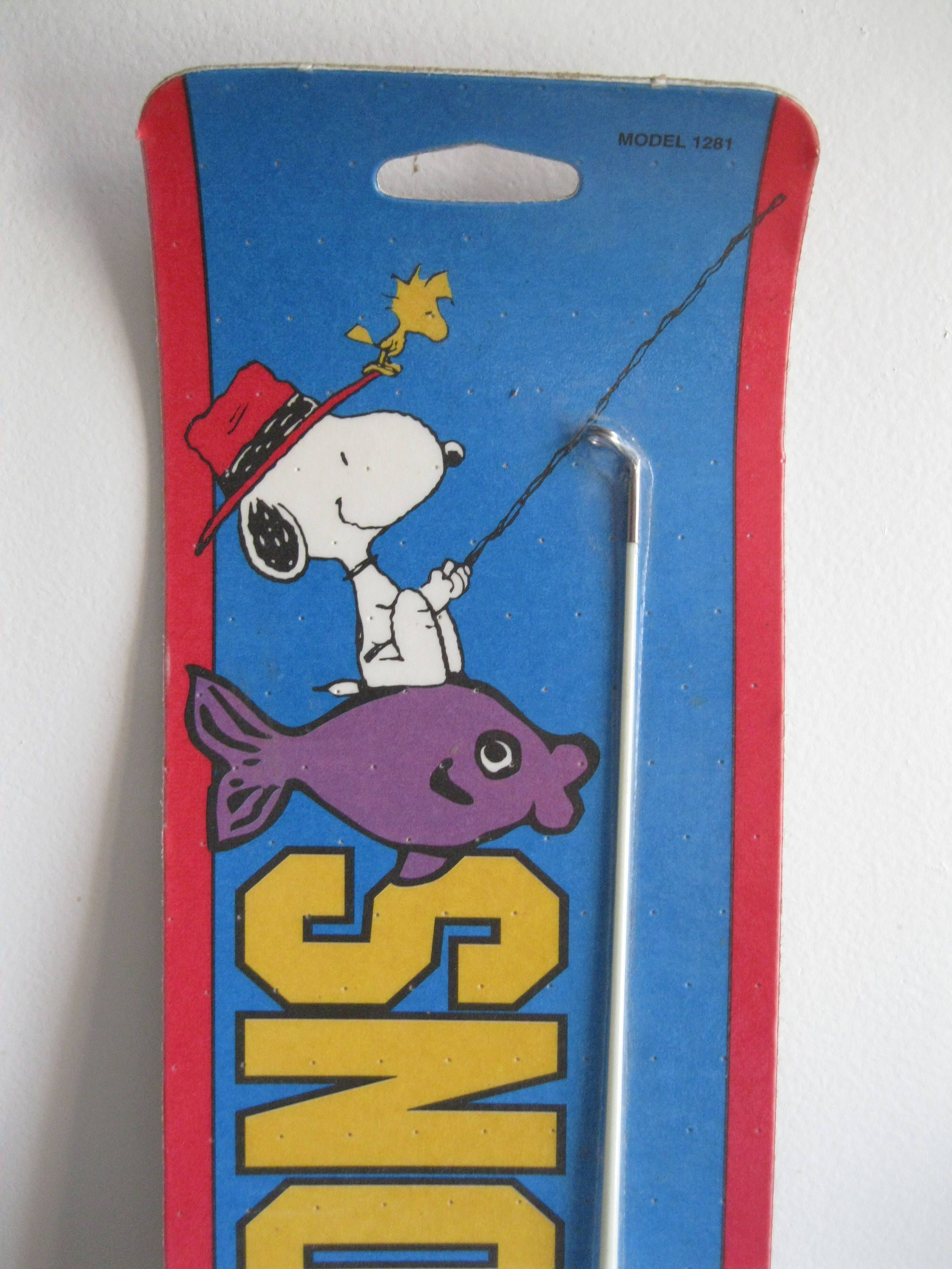 Detail Snoopy Fishing Images Nomer 37