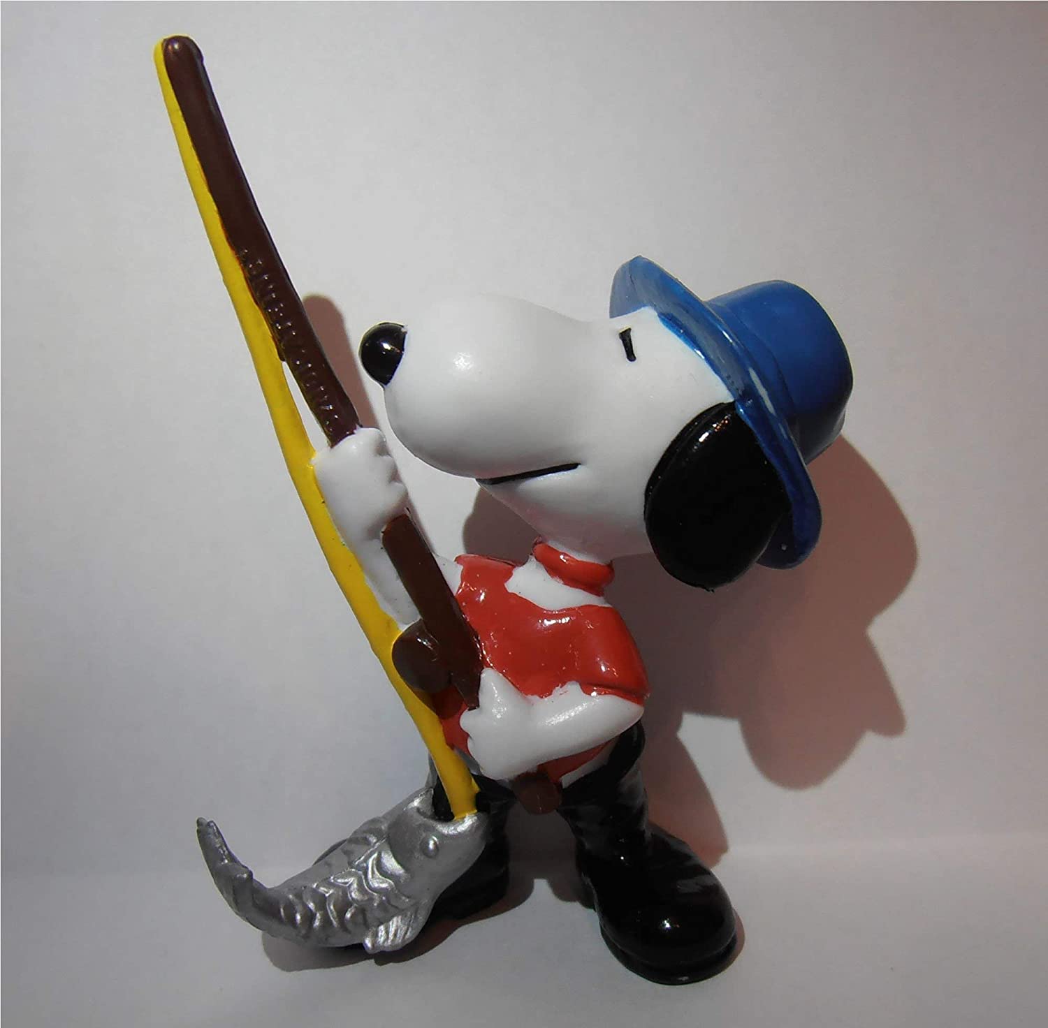 Detail Snoopy Fishing Images Nomer 58