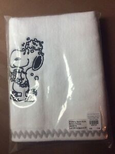 Detail Snoopy Hand Towel Nomer 48