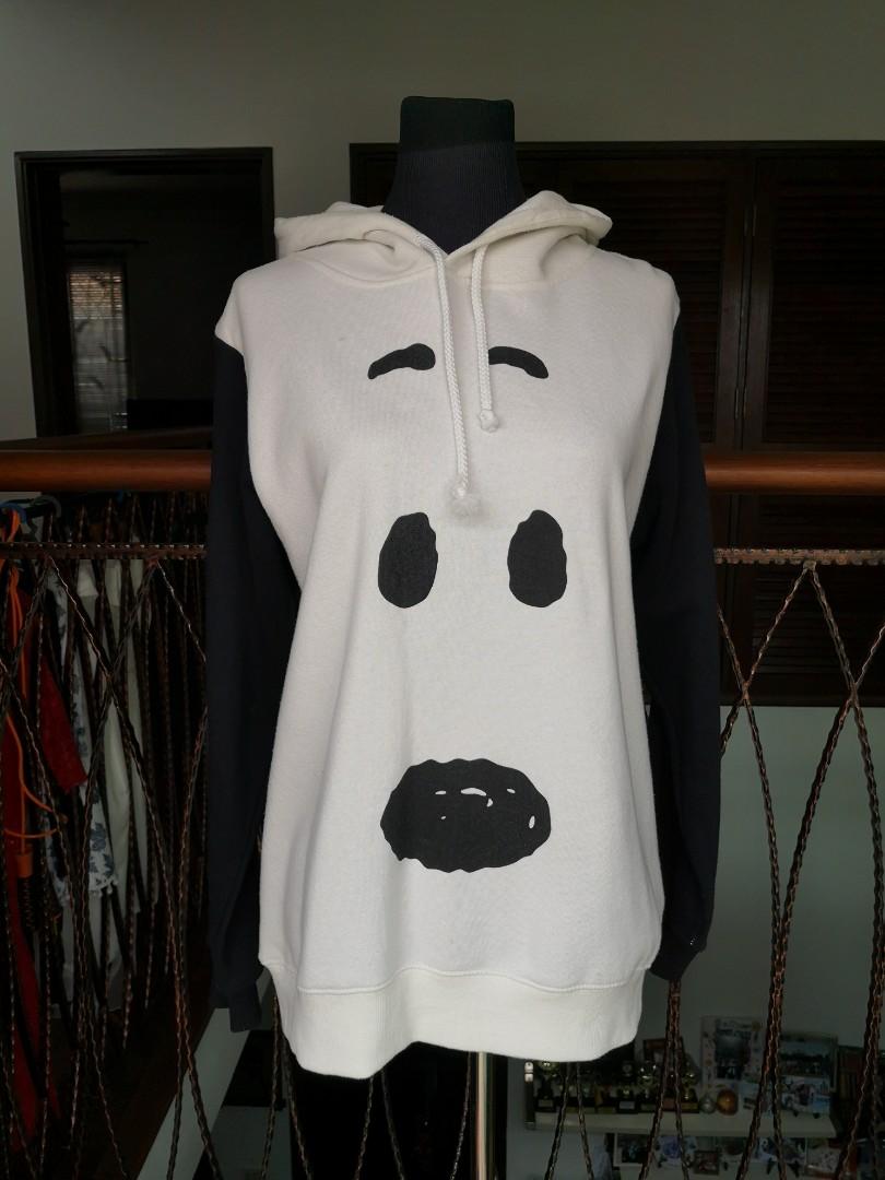 Detail Snoopy Hoodie With Ears Nomer 12