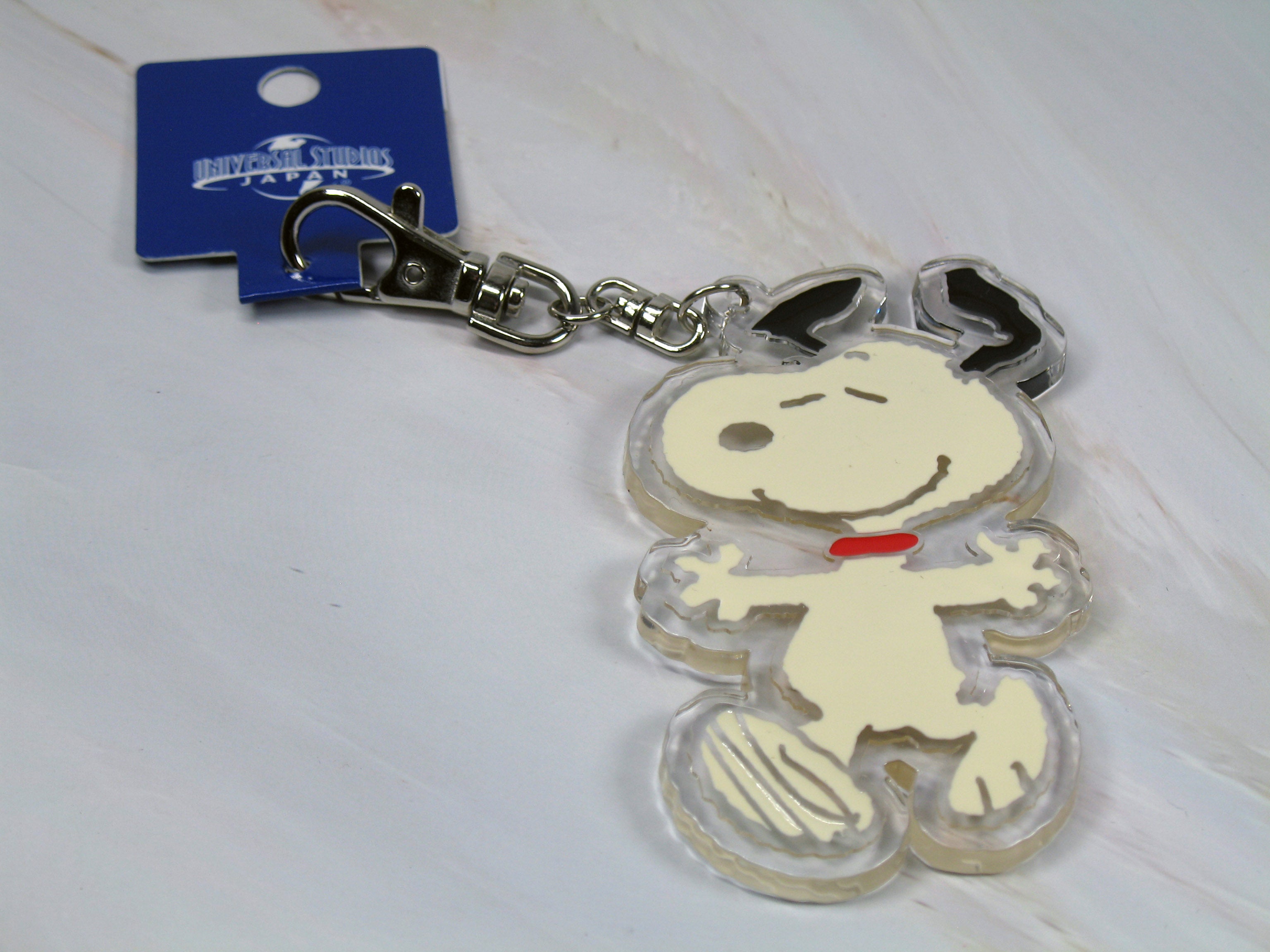 Detail Snoopy Keychain Nomer 36