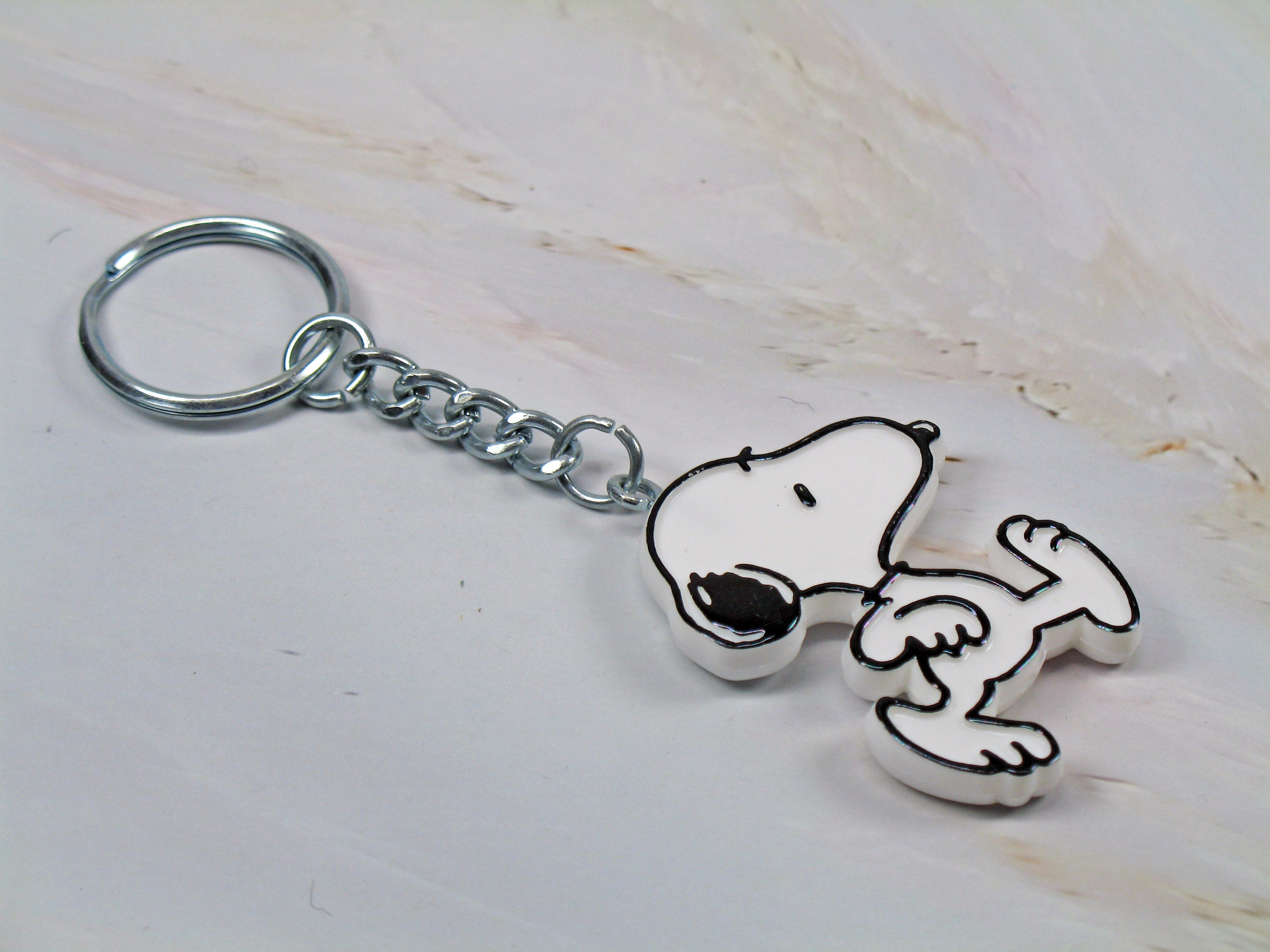 Detail Snoopy Keychain Nomer 39