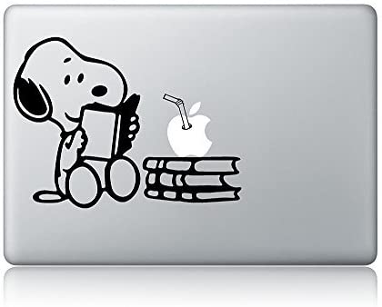 Detail Snoopy Macbook Sticker Nomer 6