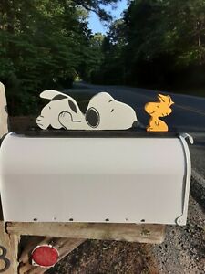 Detail Snoopy Mailbox Nomer 15