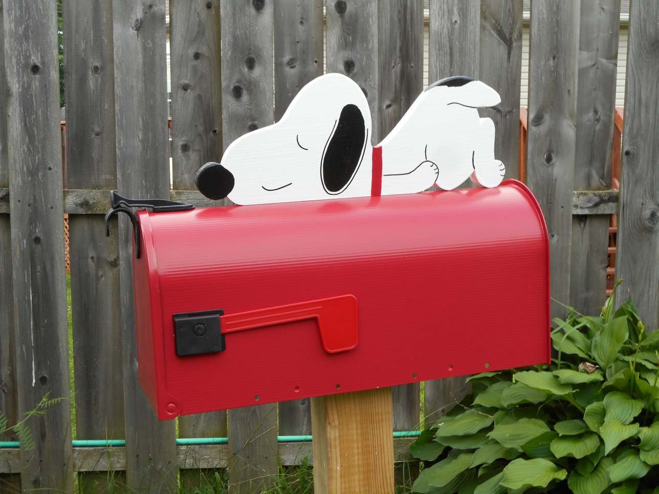 Detail Snoopy Mailbox Nomer 21