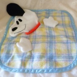 Detail Snoopy Security Blanket Nomer 2
