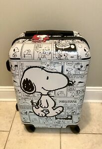 Detail Snoopy Suitcase Nomer 33