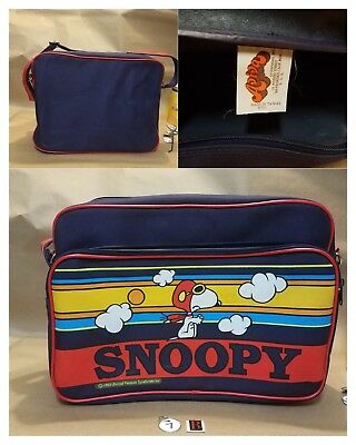 Detail Snoopy Suitcase Nomer 53