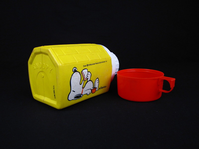 Detail Snoopy Thermos Nomer 59