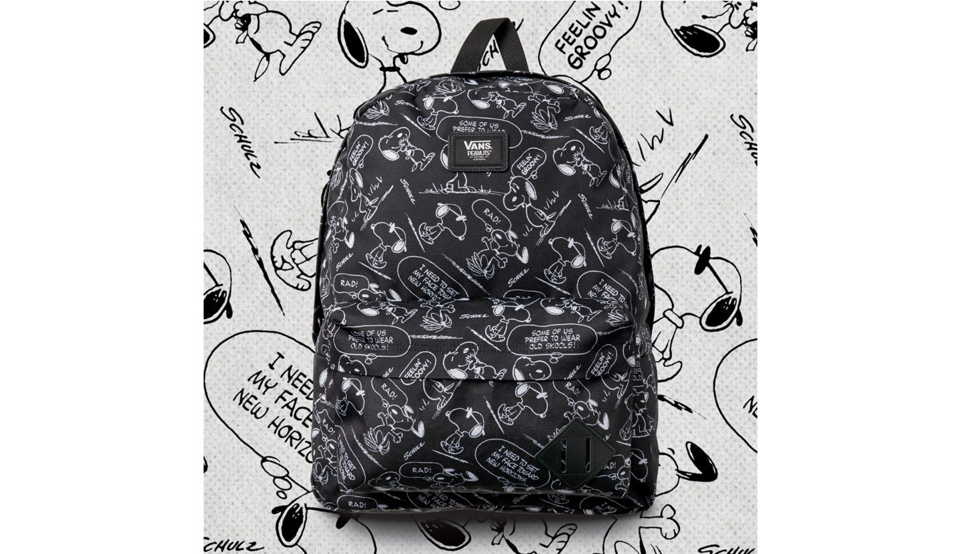 Detail Snoopy Vans Backpack Nomer 24