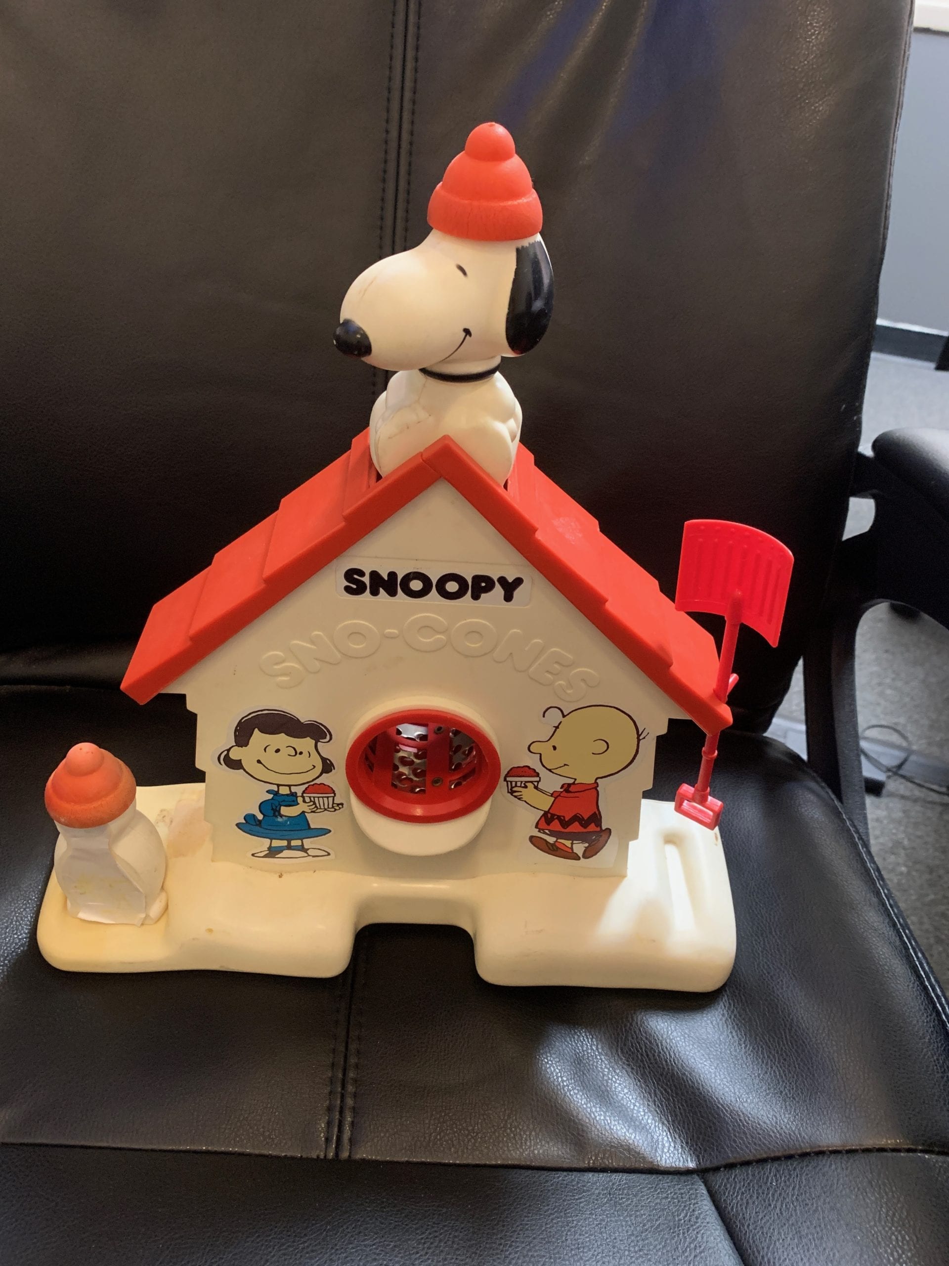 Detail Snow Cone Machine Snoopy Nomer 38