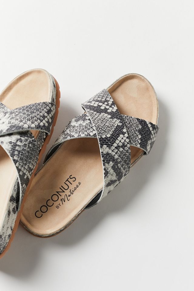 Detail Yin And Yang Sandals Nomer 39