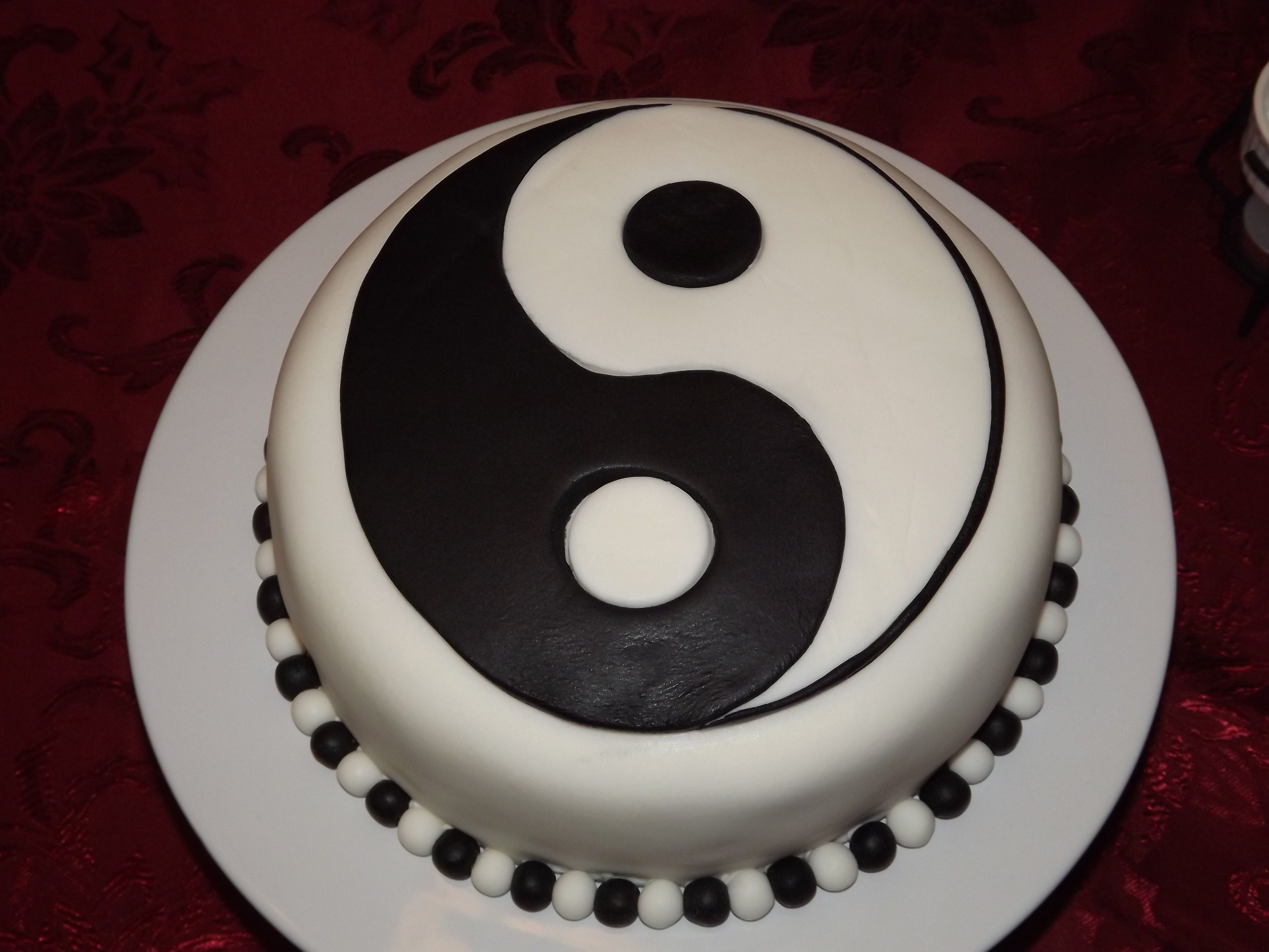 Detail Yin Yang Cake Designs Nomer 33