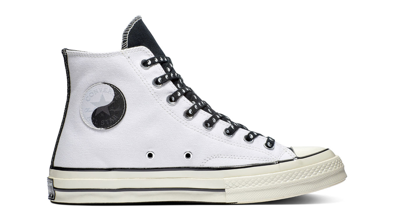 Yin Yang Converse - KibrisPDR