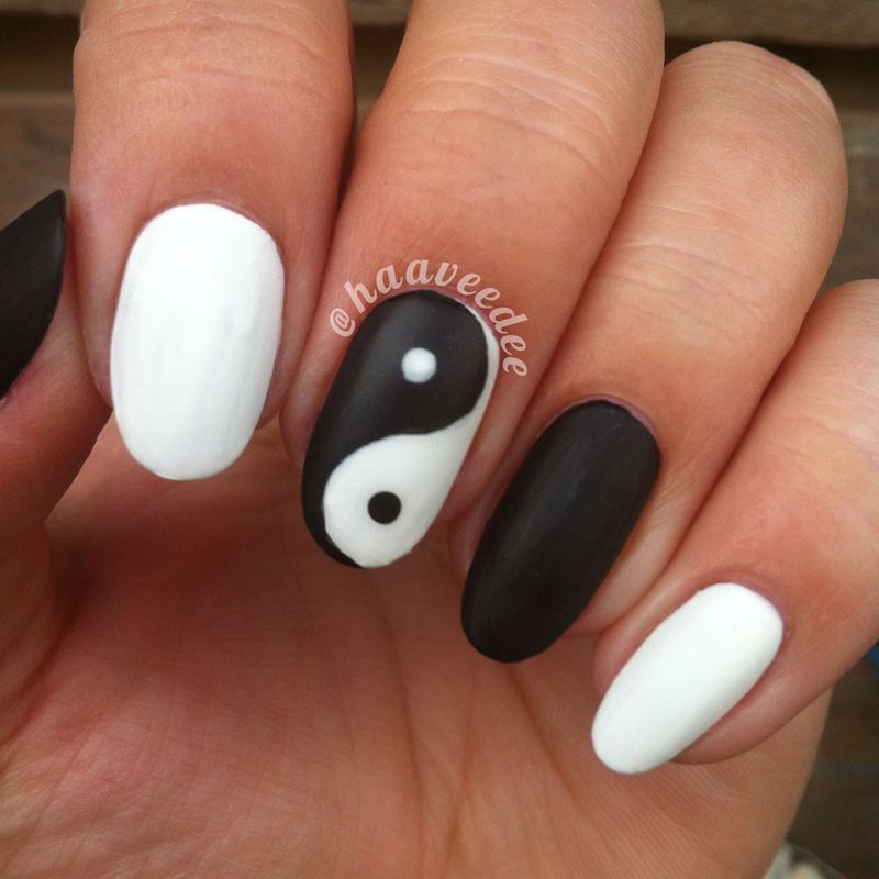 Detail Yin Yang Nail Art Designs Nomer 11