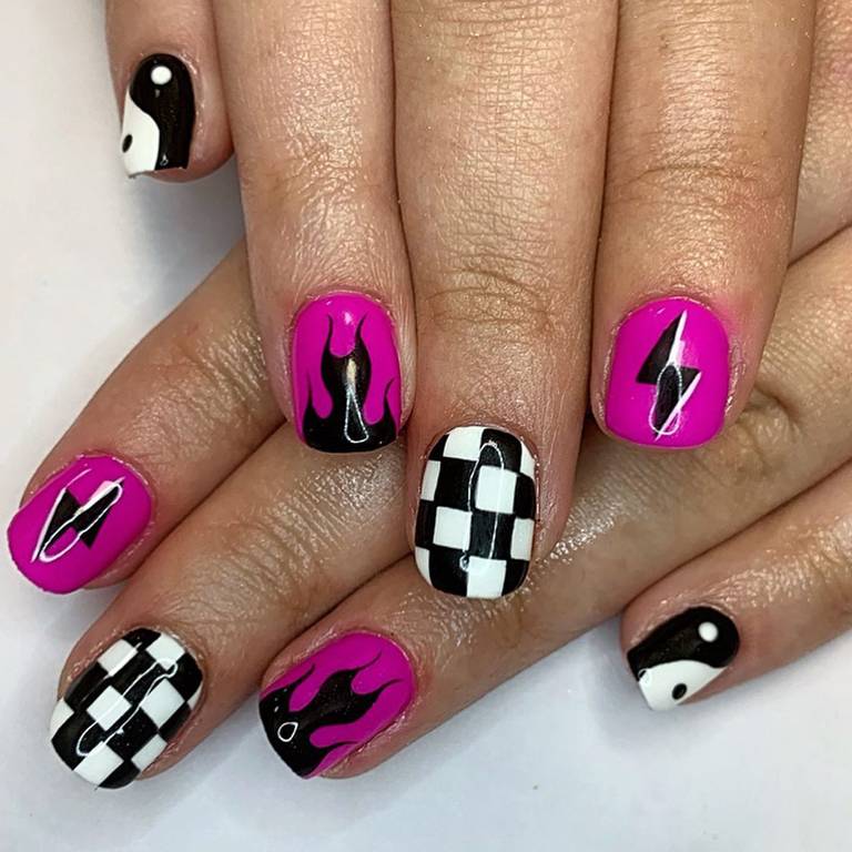 Detail Yin Yang Nail Art Designs Nomer 18