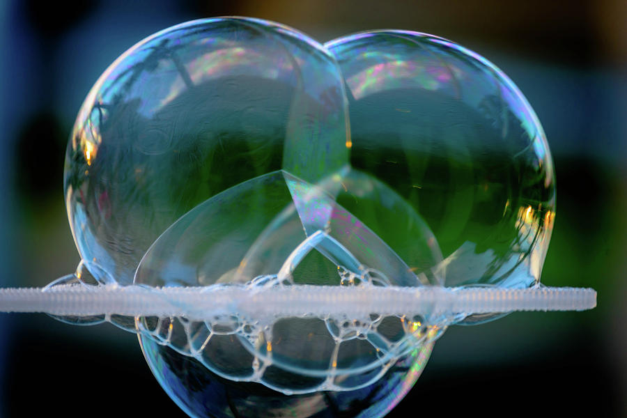 Detail Soap Bubbles Picture Nomer 9