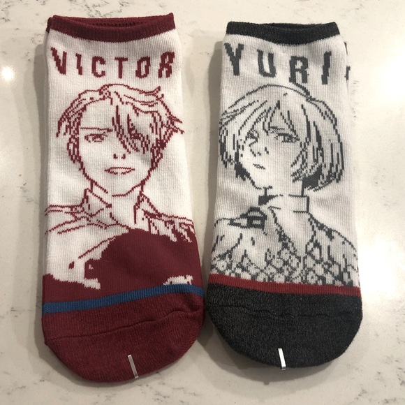 Detail Yuri On Ice Socks Nomer 43