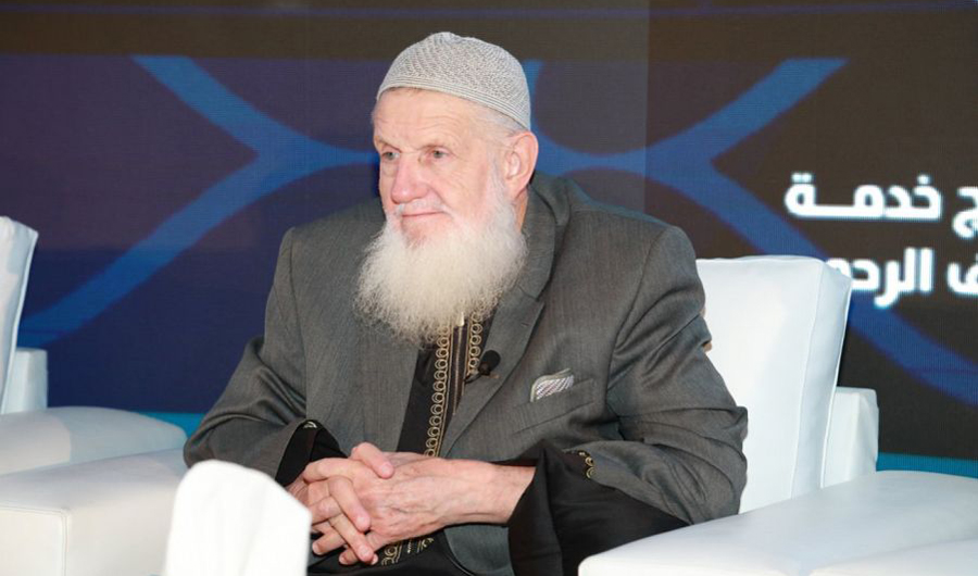 Detail Yusuf Estes Wife Nomer 32