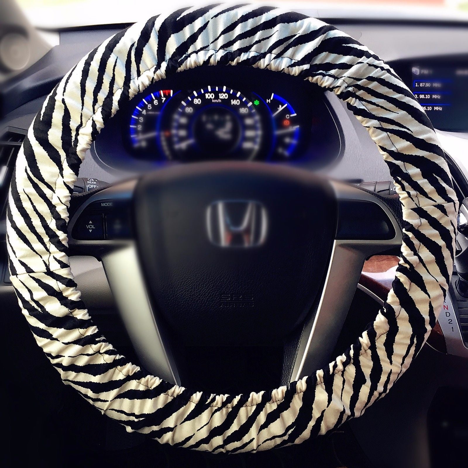 Detail Zebra Steering Wheel Cover Nomer 5