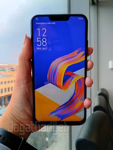 Detail Zenfone 5 Gambar Jam Nomer 48