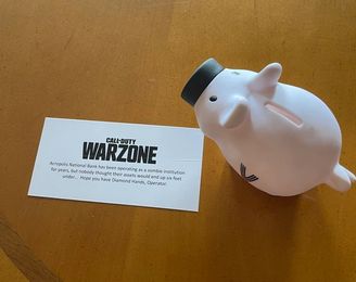 Detail Zombie Piggy Bank Nomer 32