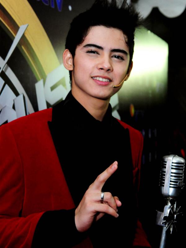 Detail Download Foto Aliando Syarief Terbaru Nomer 3