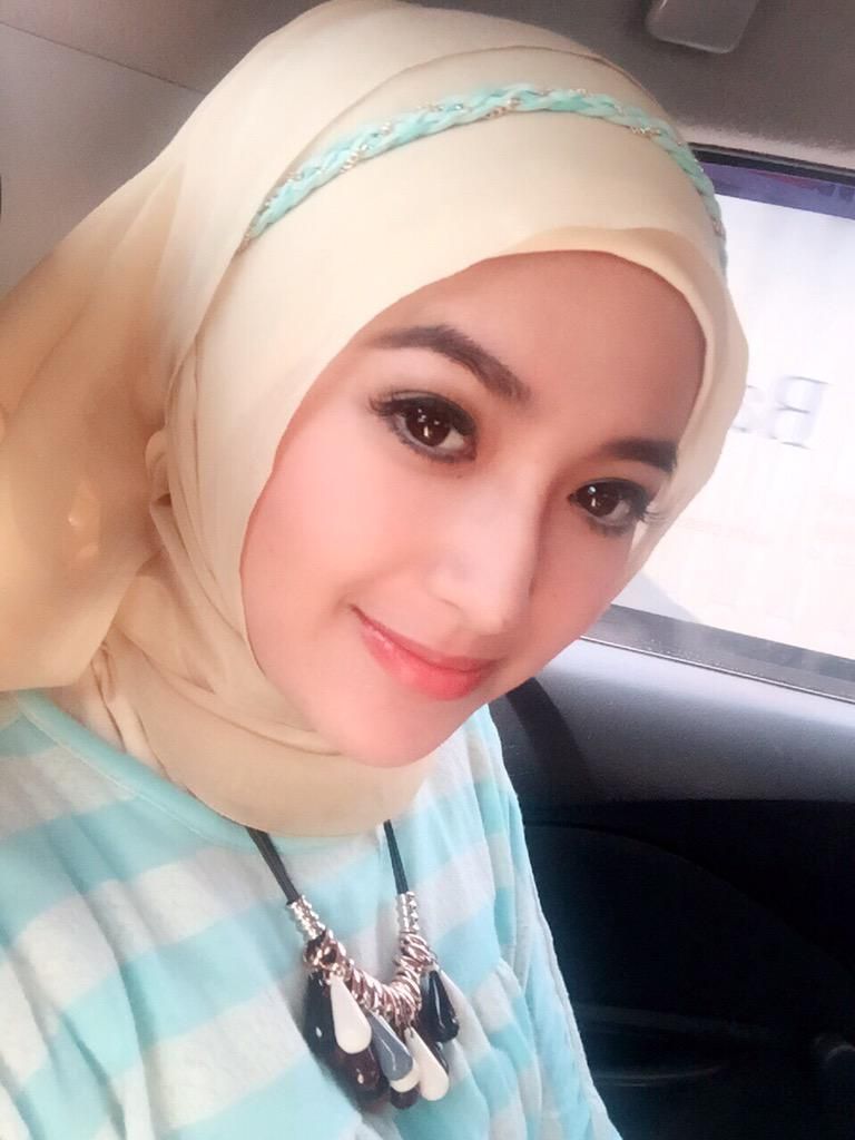 Detail Foto Jilbab Hot Terbaru Nomer 7