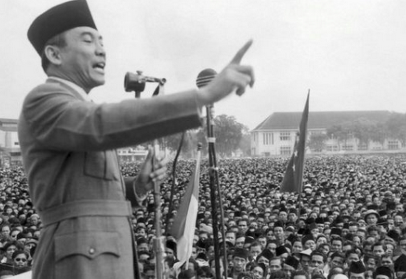 Detail Soekarno Pidato Png Nomer 2