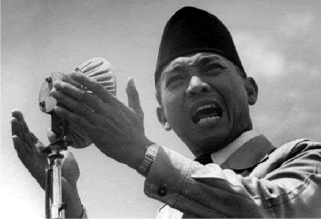 Detail Soekarno Pidato Vector Nomer 26