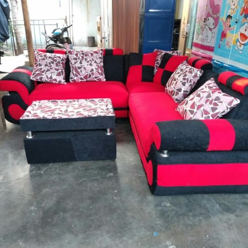 Sofa Merah Hitam - KibrisPDR