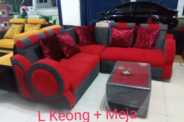 Detail Sofa Merah Hitam Nomer 16