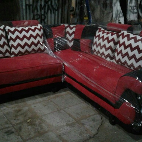 Detail Sofa Merah Hitam Nomer 38