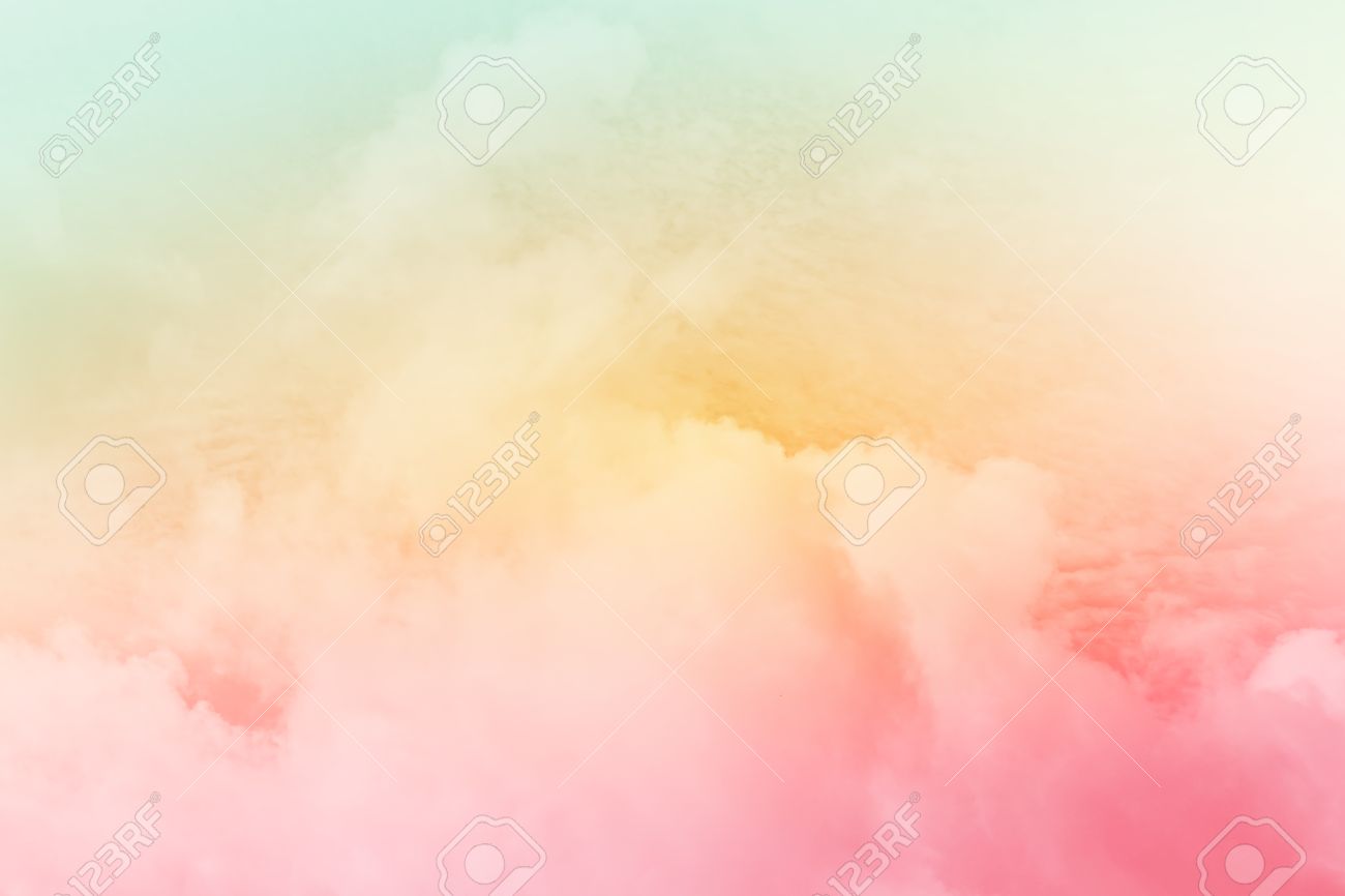 Detail Soft Gradient Background Nomer 34