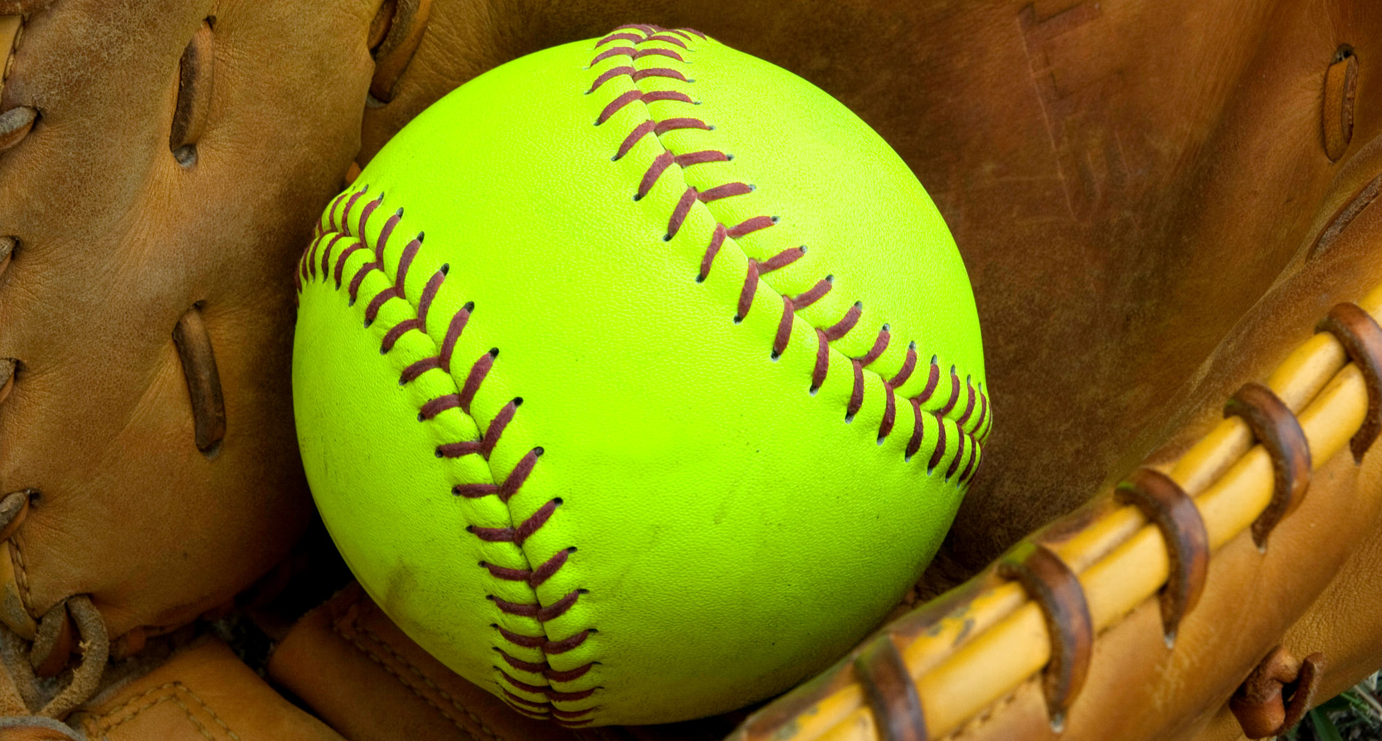 Detail Softball Wallpaper Nomer 21