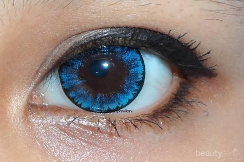 Detail Softlens Warna Biru Muda Nomer 4