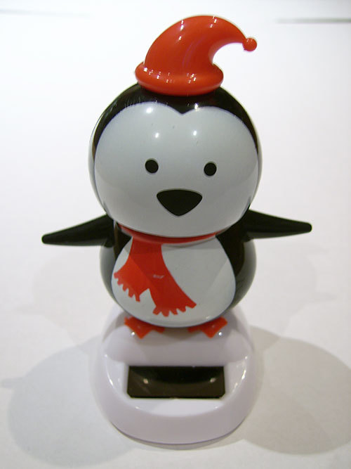 Detail Solar Powered Dancing Penguin Nomer 53