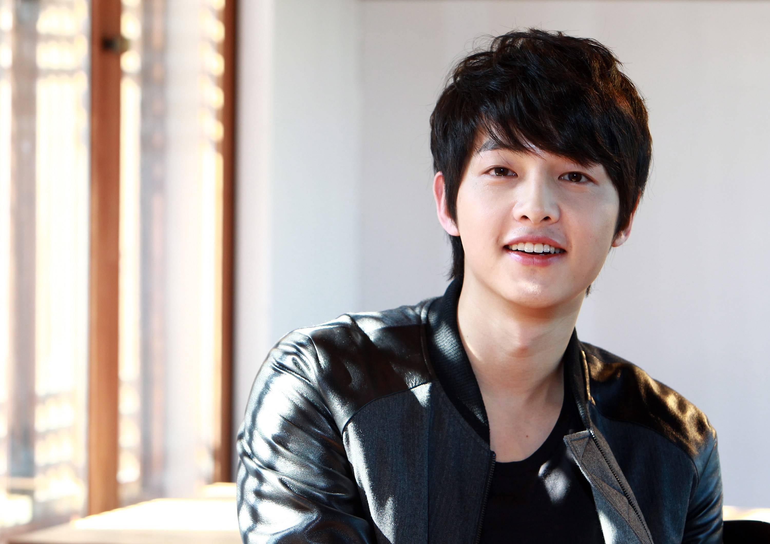 Detail Song Joong Ki Hd Wallpaper Nomer 18